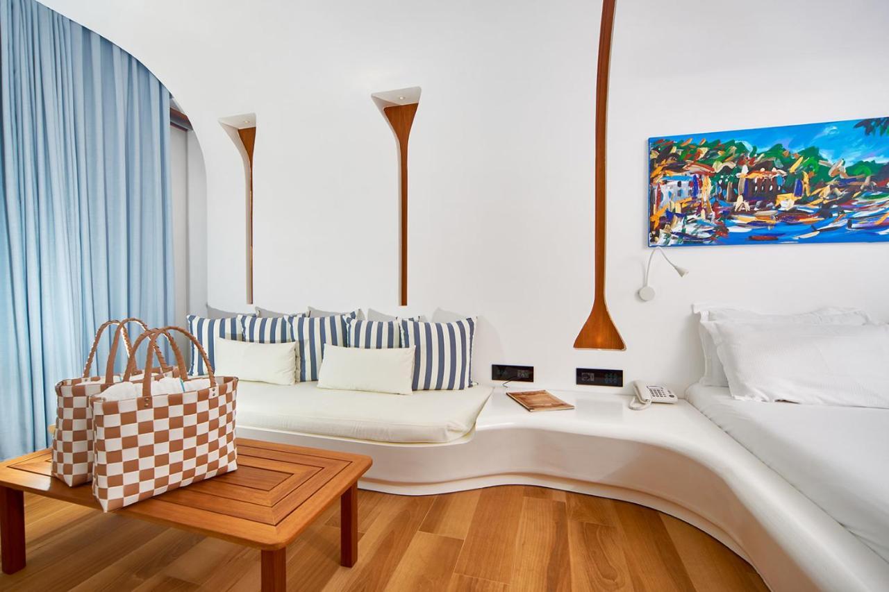 Junior Suite Superior Harbor View Spa Access